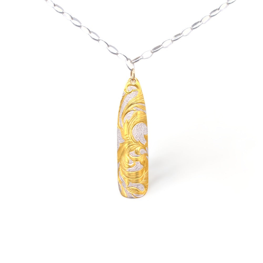 IMULTAの彫金ジュエリー Golden Arabesque ネックレス