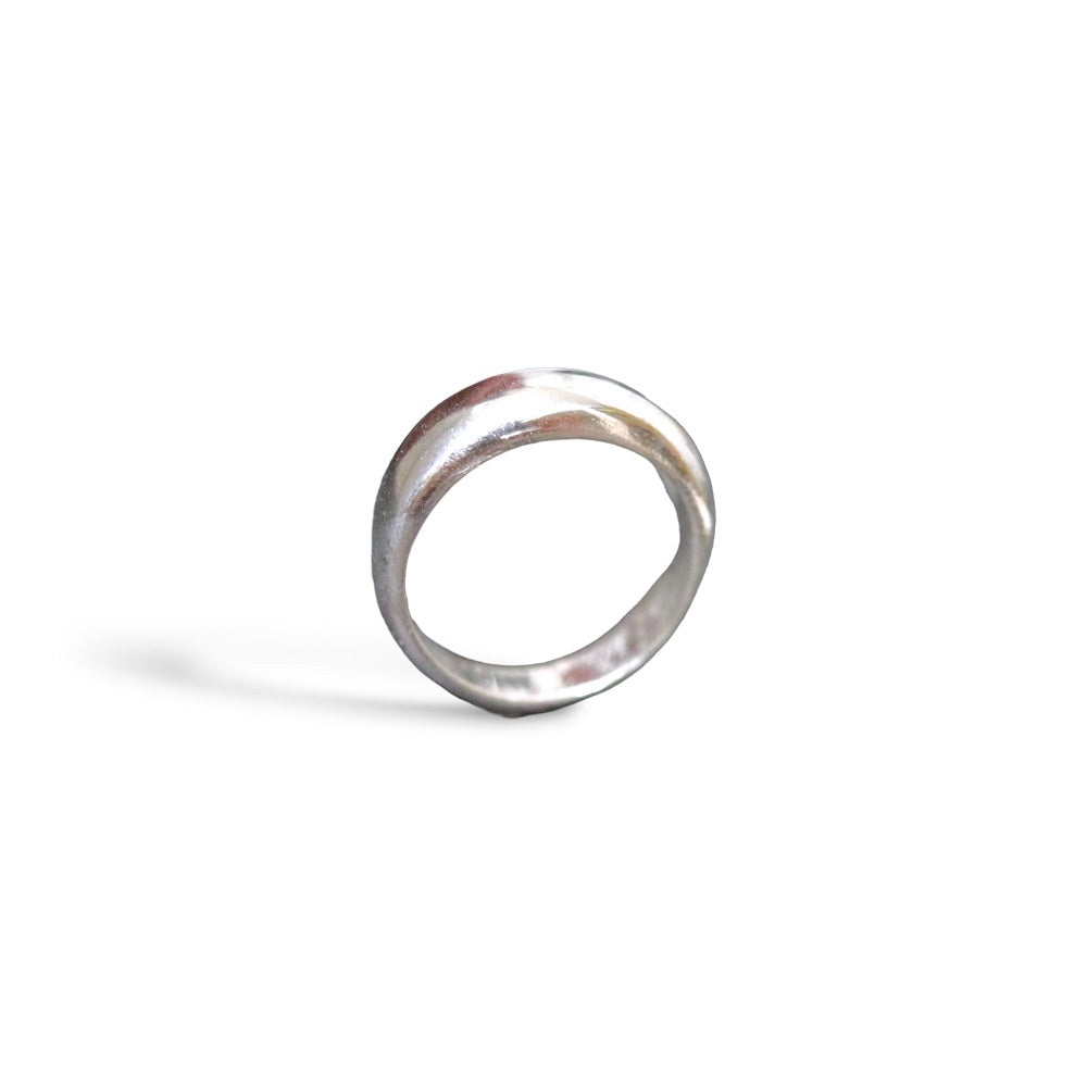IMULTAの彫金ジュエリー Silentio リング 指輪