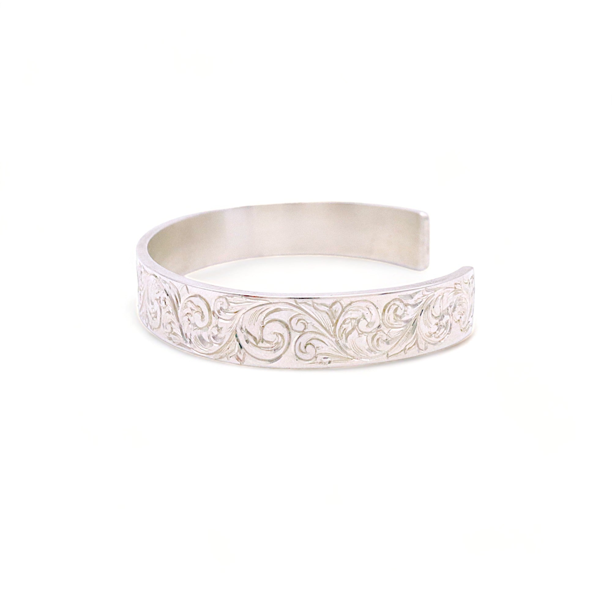 scroll bangle