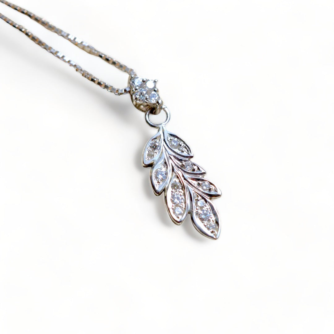 IMULTAの彫金ジュエリー Olive ネックレス