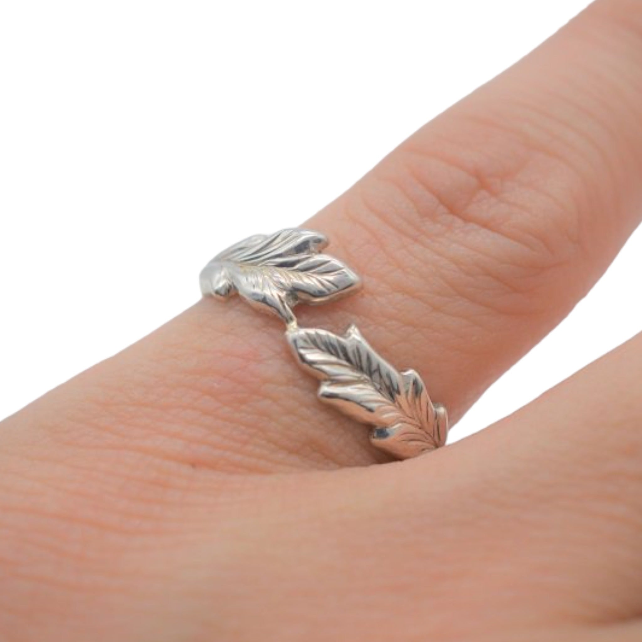 IMULTAの彫金ジュエリー Leaf リング 指輪
