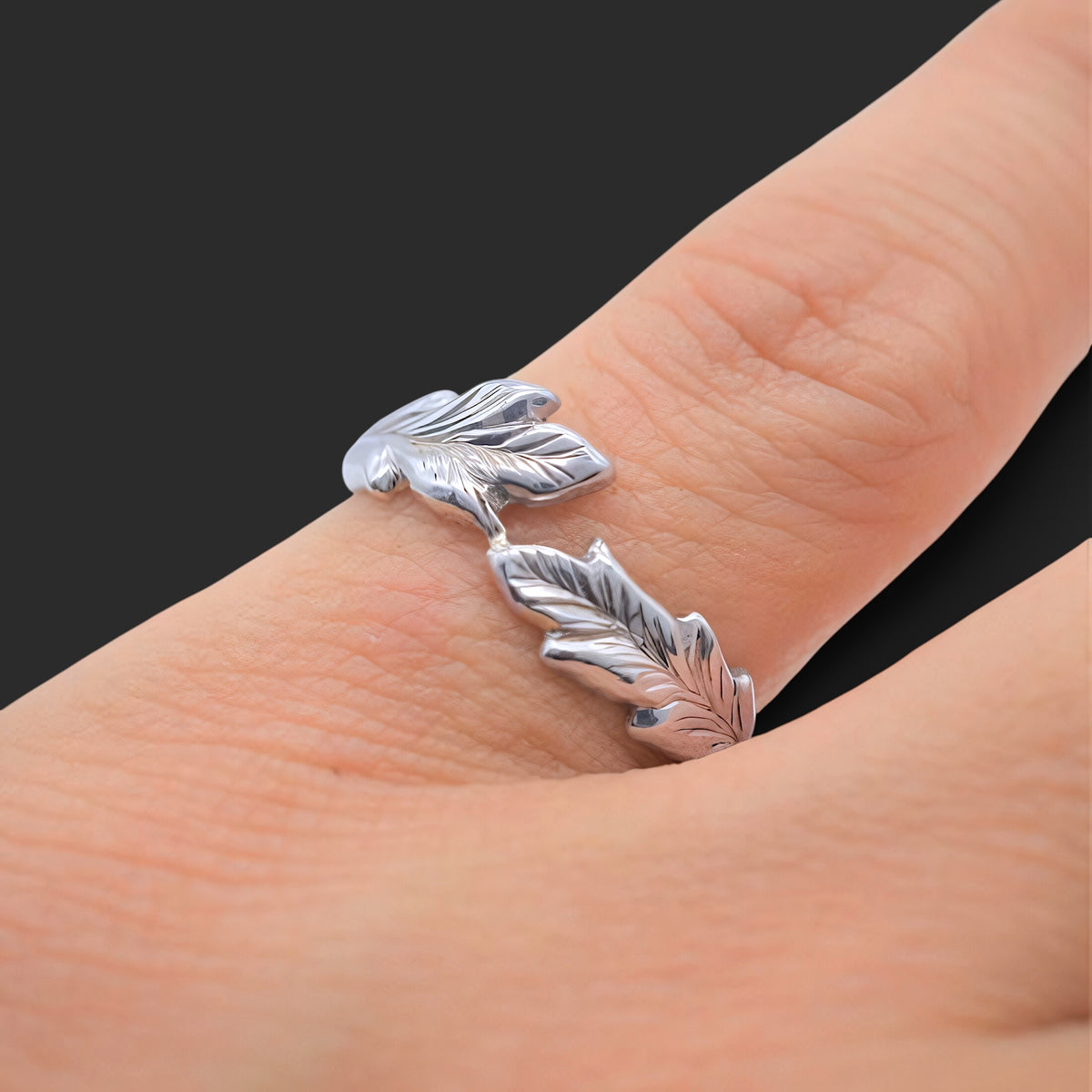IMULTAの彫金ジュエリー Leaf リング 指輪