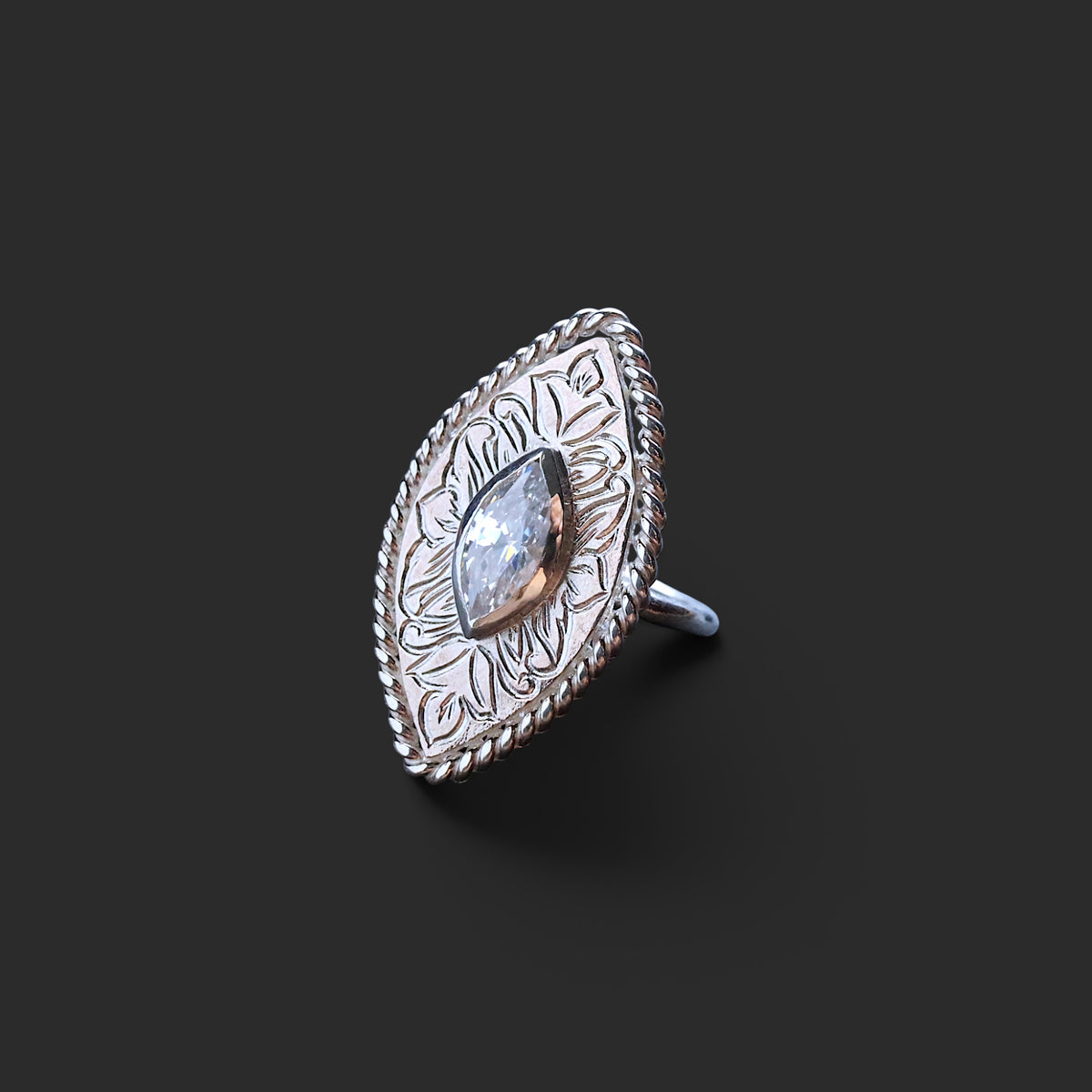 marquise engraving silver ring