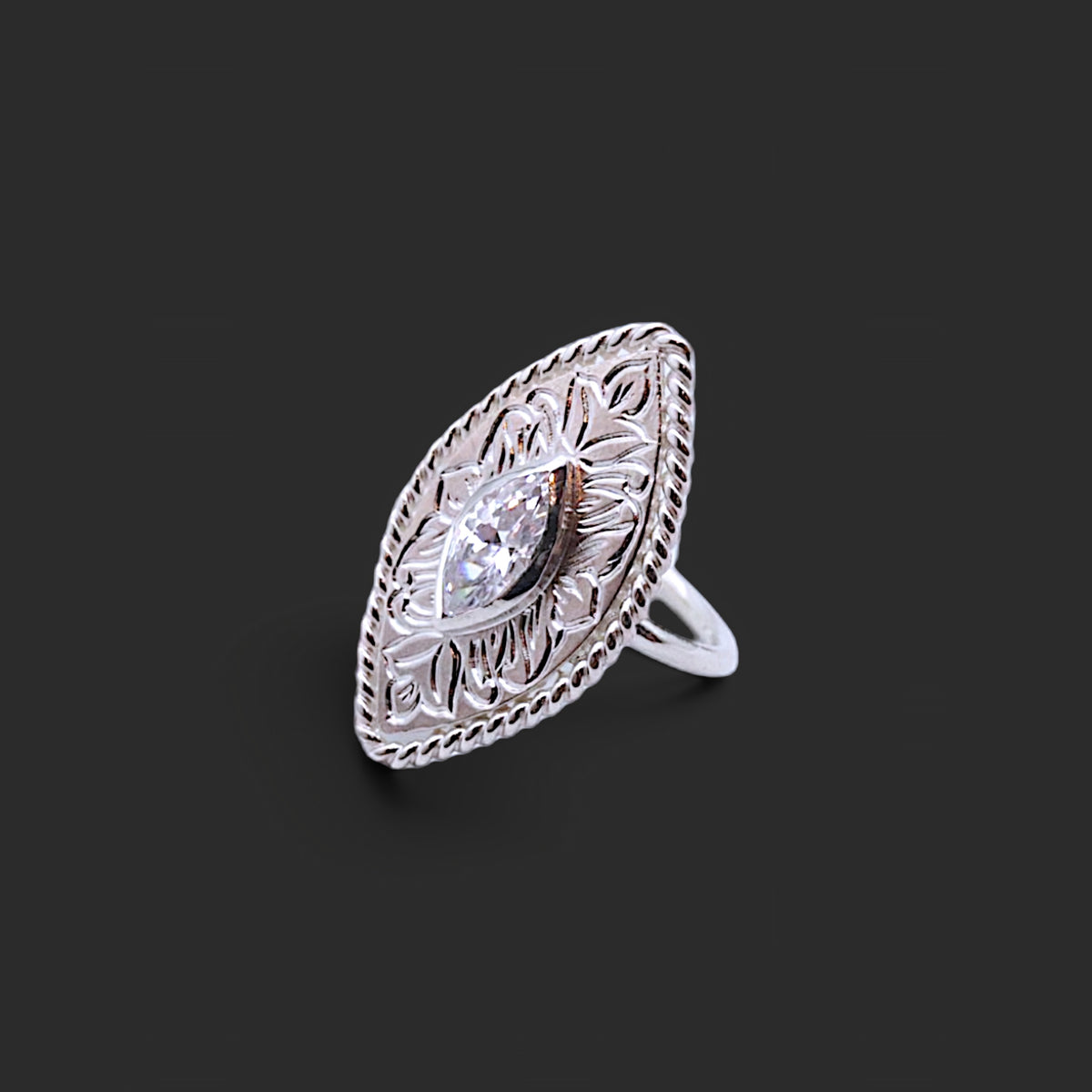 marquise engraving silver ring