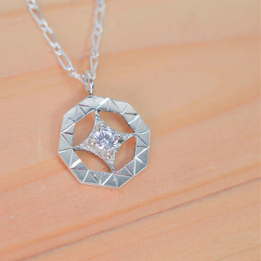IMULTAの彫金ジュエリー　line and shine　ネックレス