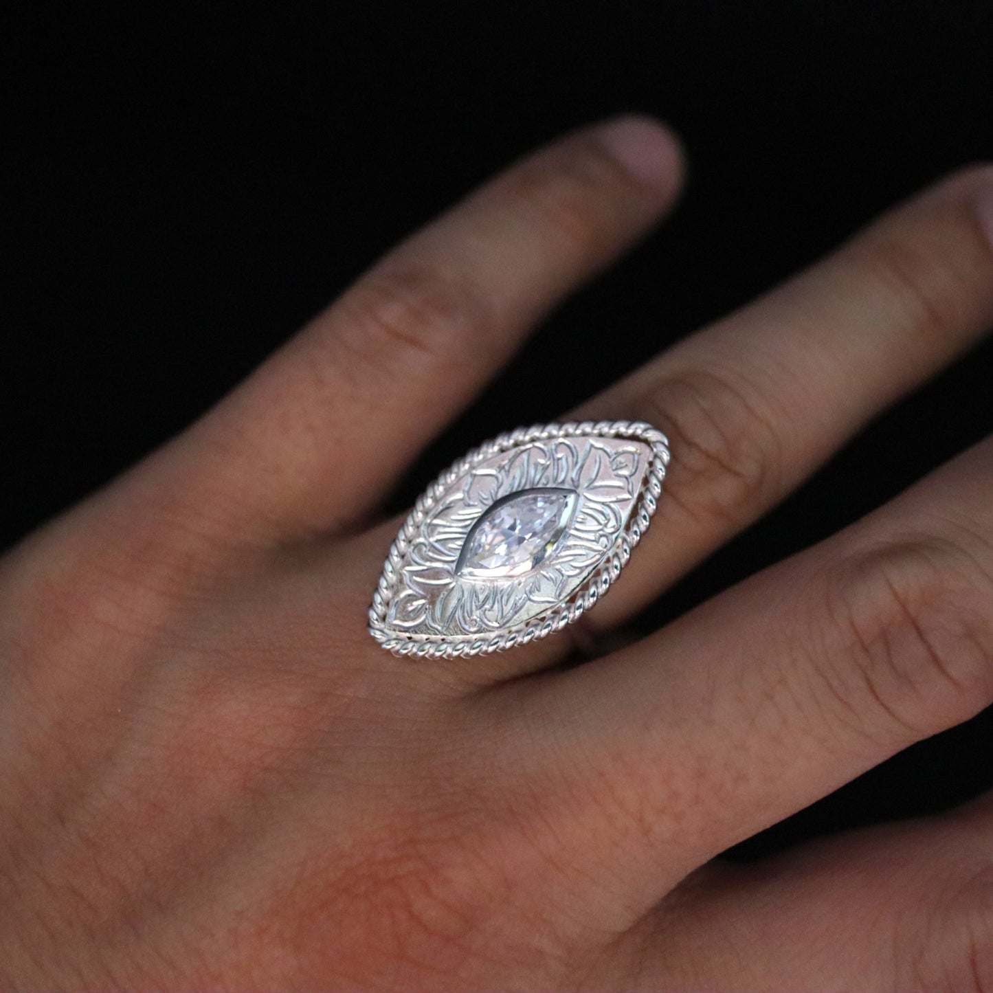 marquise engraving silver ring