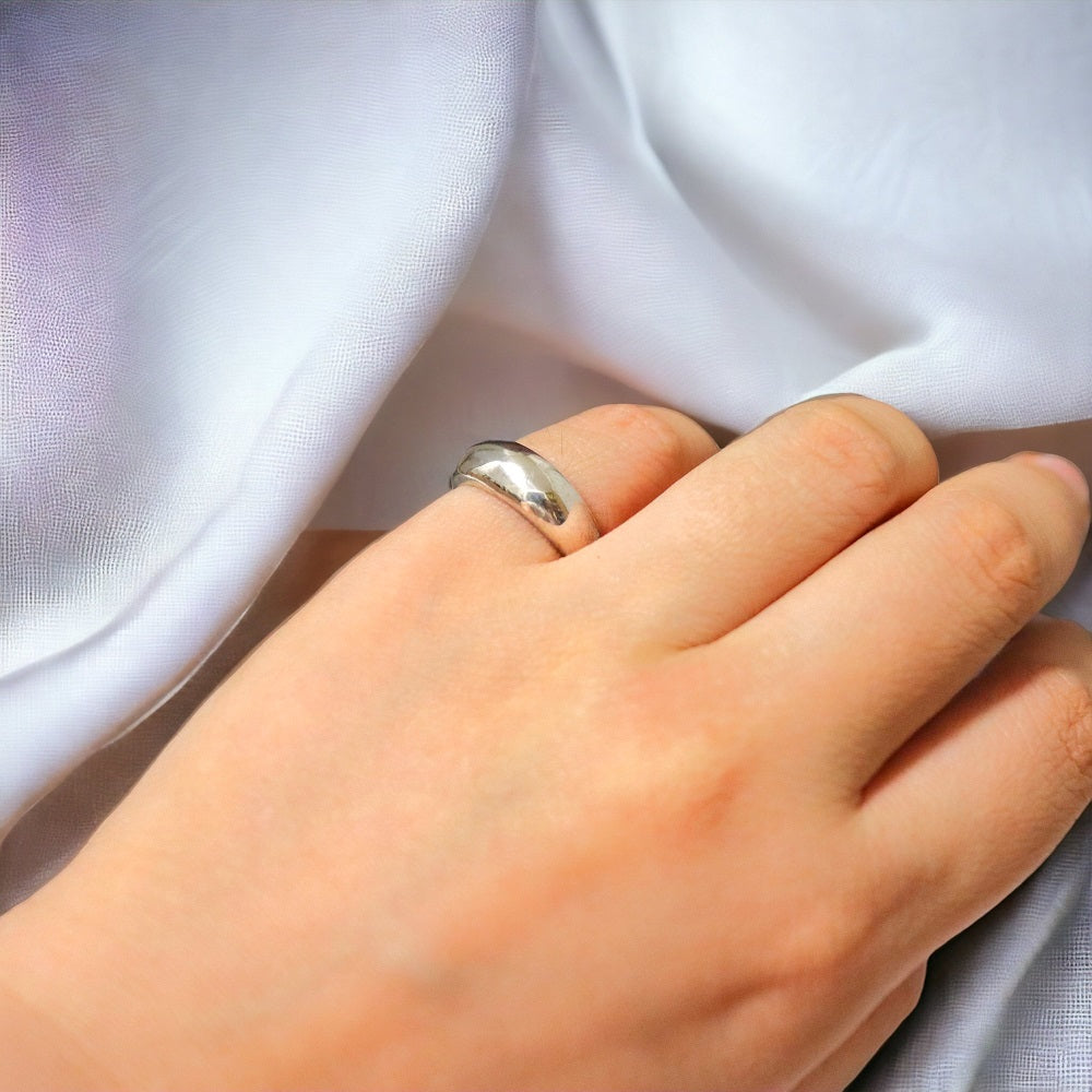 IMULTAの彫金ジュエリー　Silentio　リング 指輪