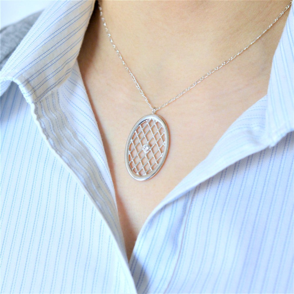 IMULTAの彫金ジュエリー　lattice Ⅱ　ネックレス