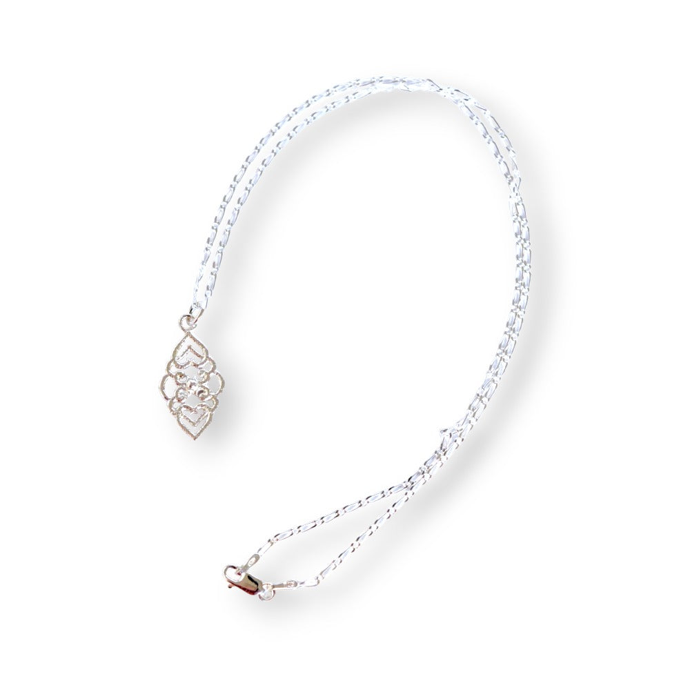 IMULTAの彫金ジュエリー　secret heart　ネックレス